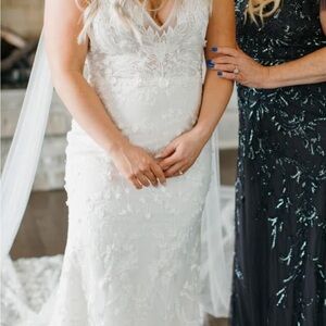 Elegant Lace Wedding Dress- Made With Love Carla (discontinued) size AU12 US8